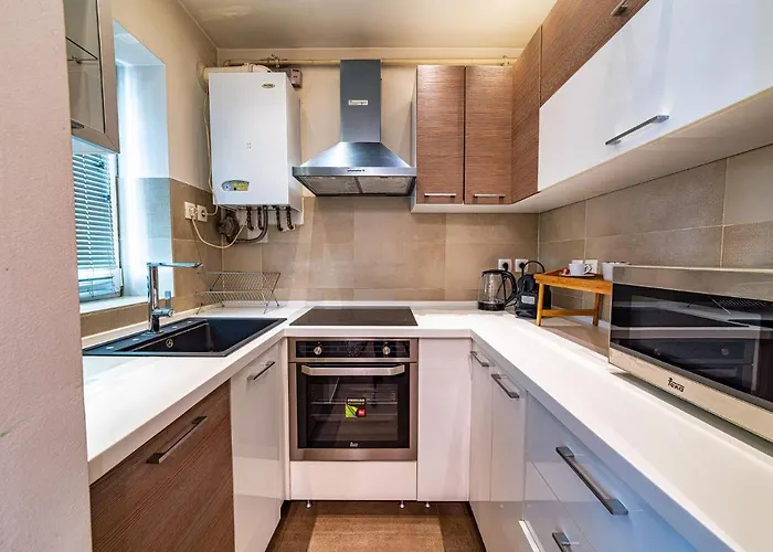 Victoria Secret - Central With View * بوخارست