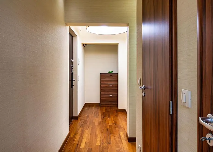 Victoria Secret - Central With View Apartment