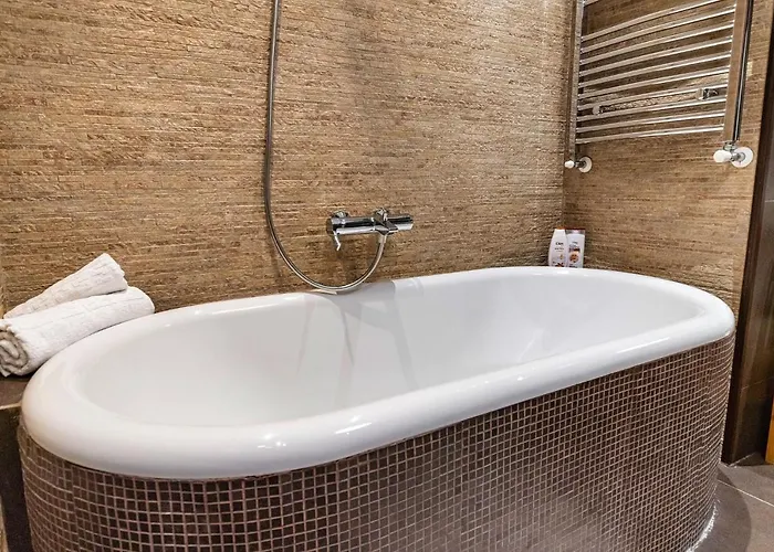 Victoria Secret - Central With View * Bucareste