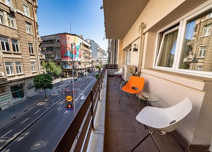 Victoria Secret - Central With View *