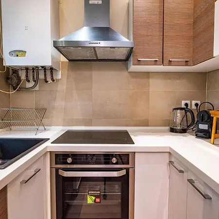 Victoria Secret - Central With View