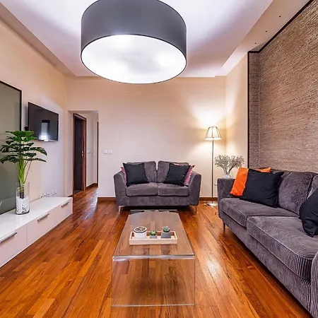 Victoria Secret - Central With View *